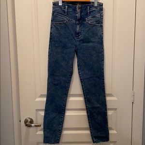 Abercrombie & Fitch jeans